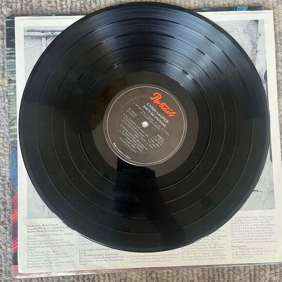 Cyndi Lauper She's So Unusual Vinyl LP 1983 Pop Rock New Wave 12" 33 RPM - Picture 5 of 6